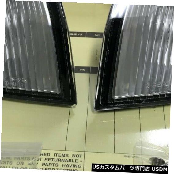 Turn Signal Lamp 1996-1998 Nissan 240SX Left & Right Parking Turn Signal Lamp Headlight Light OEM 【並行輸入品】