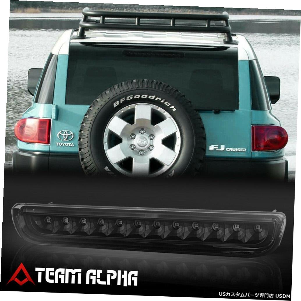 テールライト 2007-2014トヨタFJクルーザーに適合[ブラック/スモーク] LED 3番目の3番目のブレーキライトテールランプ Fits 2007-2014 Toyota FJ Cruiser[Black/Smoke]LED Third 3rd Brake Light Tail Lamp 【並行輸入品】