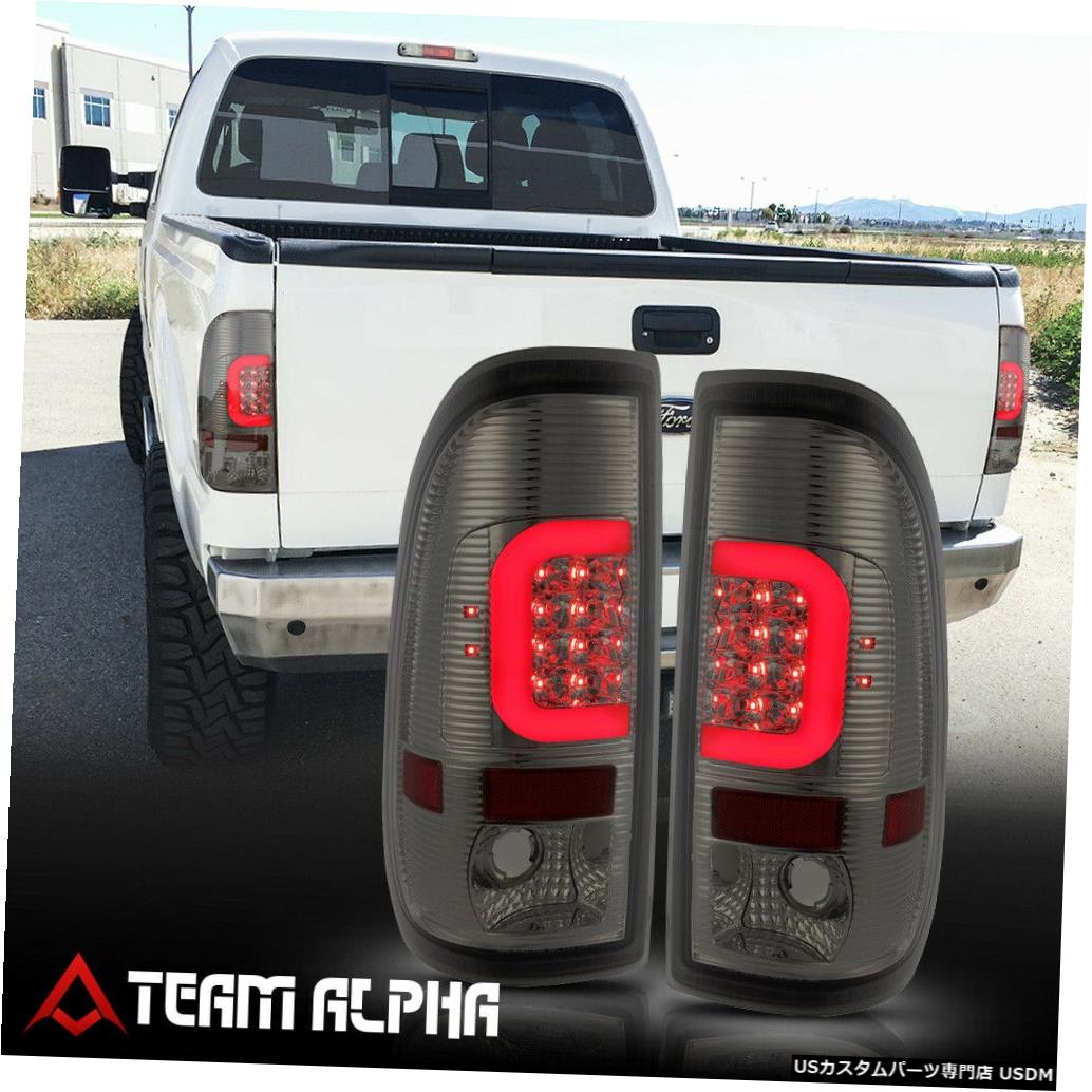 テールライト Fits 1999-2007 F150/F250 Styleside <RED LED C-BAR> Chrome/Smoke Tail Light Lamp 【並行輸入品】 50,754円