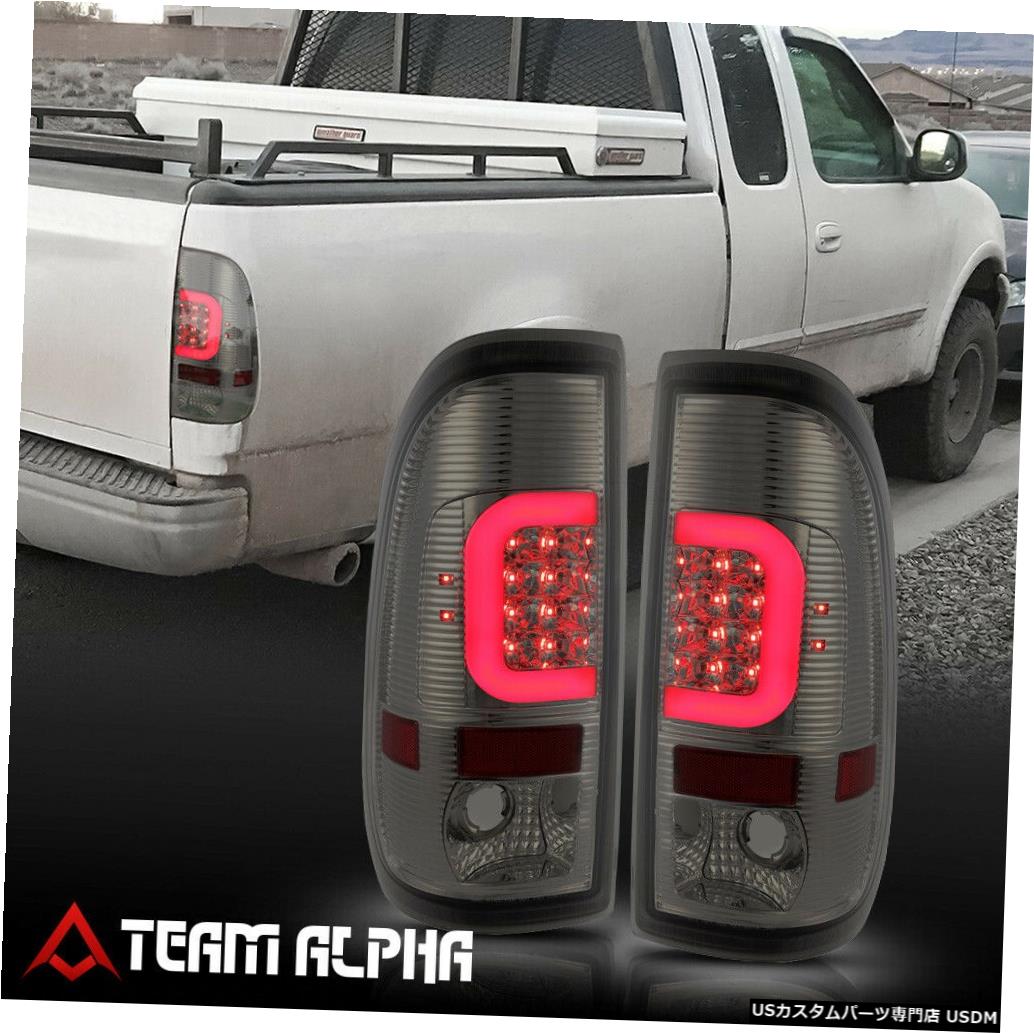 テールライト Fits 1999-2007 F150/F250 Styleside <NEON TUBE LED C-BAR> Chrome/Smoke Tail Light 【並行輸入品】
