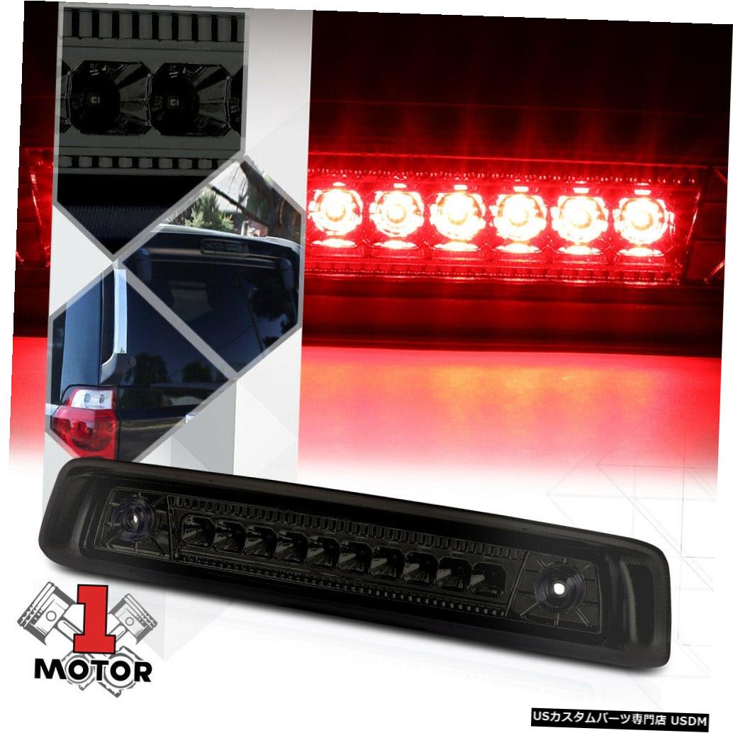 テールライト 06-10ジープコマンダー用クロームハウジングスモークリアLED第3 [第3]ブレーキライト Chrome Housing Smoke Rear LED Third [3rd] Brake Light for 06-10 Jeep Commander 【並行輸入品】