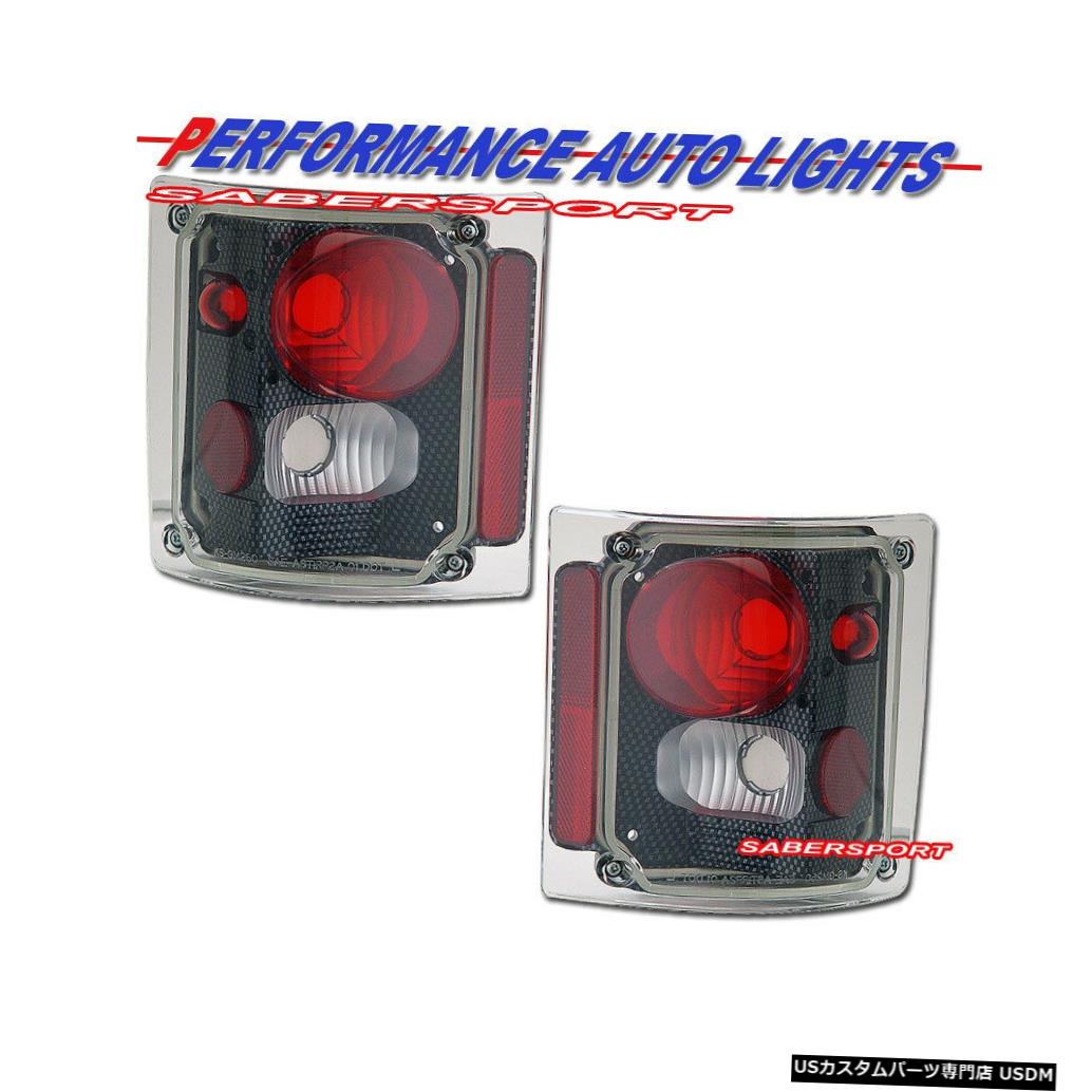 Tail light 1973-1987 GMCシェビーC / K C10フルサイズトラック用カーボンスタイルテールライトのセット Set of Carbon Style Taillights for 1973-1987 GMC Chevy C/K C10 Full Size Truck 【並行輸入品】