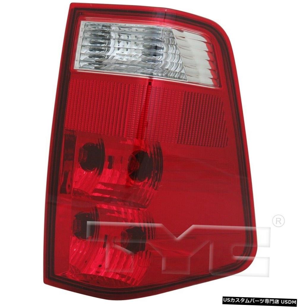 Tail light 04-15日産タイタン（ユーティリティコンパートメントなし）のテールライトランプ右の乗客 Tail Light Lamp Right Passenger for 04-15 Nissan Titan (w/o Utility Compart) 【並行輸入品】