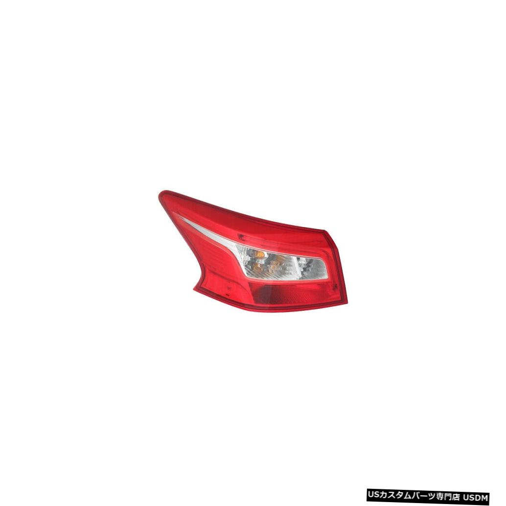 Tail light 16-17日産セントラセダンドライバー左用テールライトリアバックランプ Tail Light Rear Back Lamp for 16-17 Nissan Sentra Sedan Driver Left 【並行輸入品】