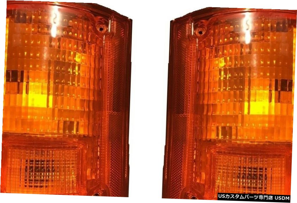 Tail light フリートウッドエクスカーション2005 2006 2007リアターンシグナルテールランプランプRVペア FLEETWOOD EXCURSION 2005 2006 2007 REAR TURN SIGNAL TAIL LIGHTS LAMPS RV PAIR 【並行輸入品】