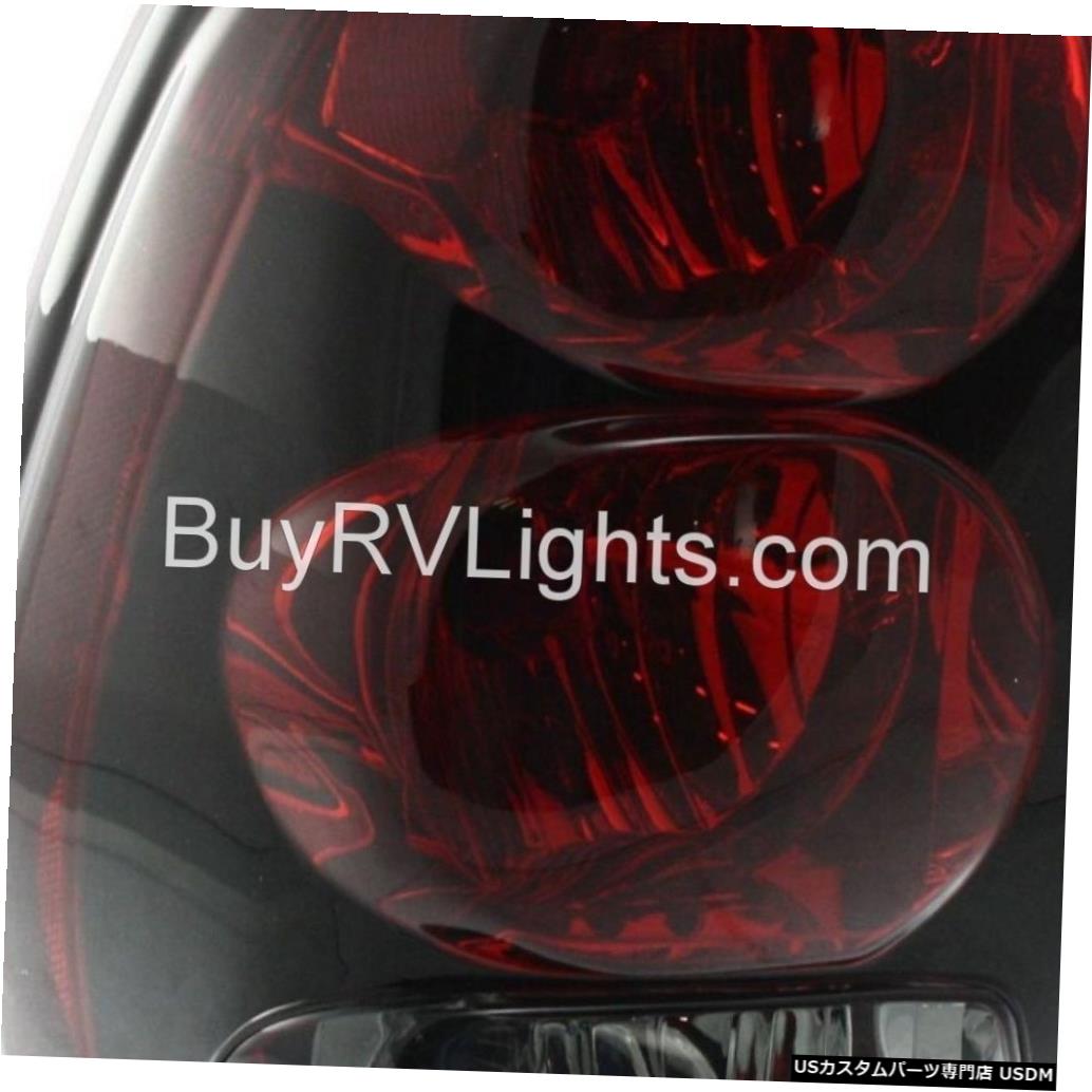 Tail light NEWMAR ESSEX 2015 2016 2017右下テールランプライトテールライトリアRV NEWMAR ESSEX 2015 2016 2017 LOWER RIGHT TAIL LAMP LIGHT TAILLIGHT REAR RV 【並行輸入品】