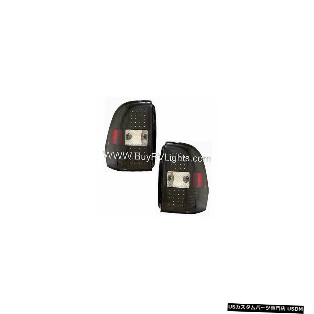 Tail light NEWMAR ESSEX 2015 2016 2017アッパーペアLEDブラックテールランプテールライトリアRV NEWMAR ESSEX 2015 2016 2017 UPPER PAIR LED BLACK TAIL LAMPS TAILLIGHTS REAR RV 【並行輸入品】