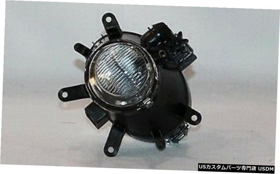 右または左（スポーツパッケージO / w）で02-05 BMW 3シリーズセダン/ワゴン用フォグランプ Fog Light for 02-05 BMW 3 Series Sedan/Wagon (w/o Sport Package) Right or Left 【並行輸入品】