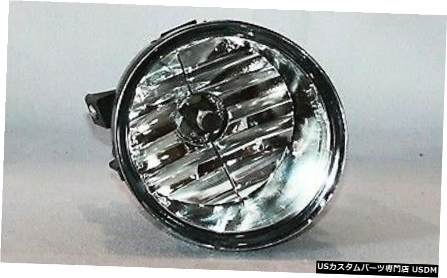 4月8日日産タイタン/ 04-07パスファインダー/アルマダ右旅客用フォグライトランプ Fog Light Lamp for 04-08 Nissan Titan/04-07 Pathfinder/Armada Right Passenger 【並行輸入品】