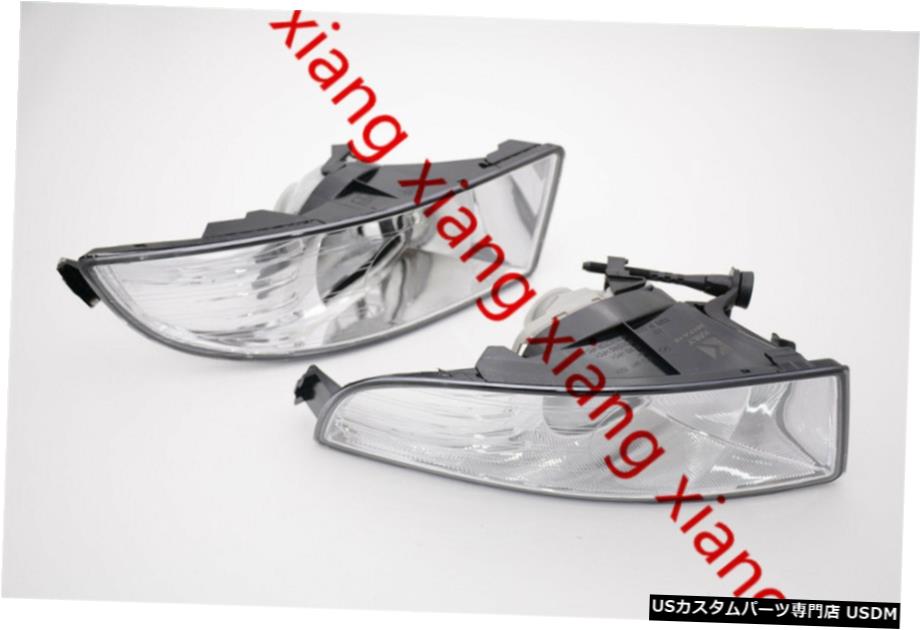 シュコダ・オクタビアのためのペアのフロントフォグランプドライビングランプアッシー2009-2012 Pair Front Fog Lights Driving Lamps Assy for Skoda Octavia 2009-2012 【並行輸入品】