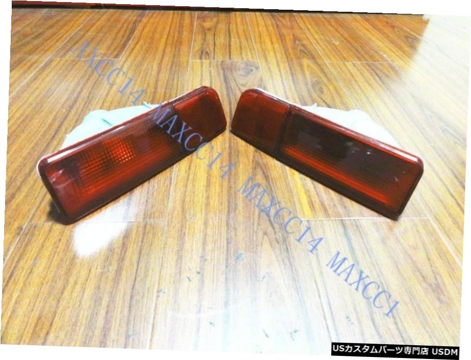 三菱アウトランダー2003-2006のためのペアリアバンパーTURN SIGNALフォグランプの光 A Pair Rear Bumper TURN SIGNAL Fog lamp light for Mitsubishi OUTLANDER 2003-2006 【並行輸入品】