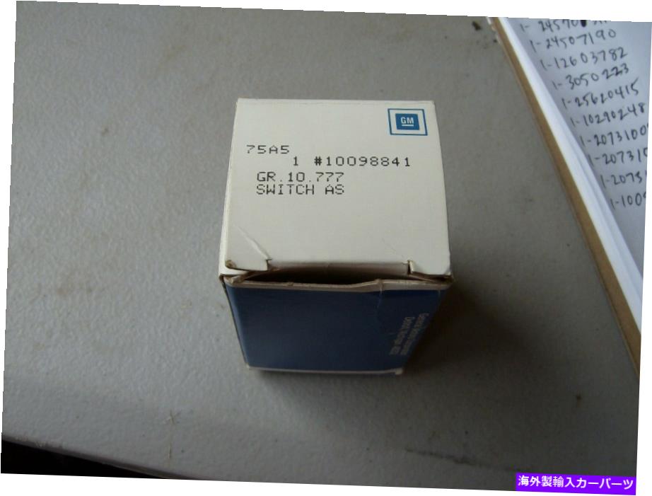 WINDOW SWITCH 純正GM 10098841パワーウインドウスイッチ GENUINE GM 10098841 POWER WINDOW SWITCH 【並行輸入品】 26,741円