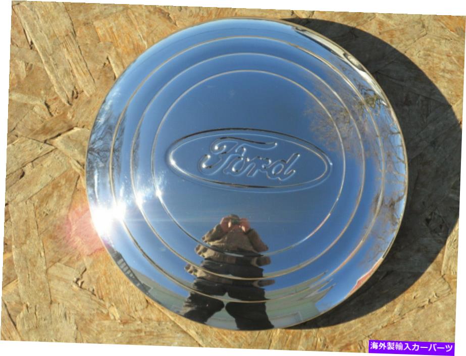 Wheel Covers Set of 4 1932年から1933年のフォードホイールキャップ、4のセット - 真新しいです 1932-33 Ford Hubcaps, Set of 4 - Brand New 【並行輸入品】｜カスタムパーツ WORLD倉庫
