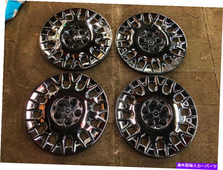 Wheel Covers Set of 4 マーキュリー・グランドマーキー03から08 16\