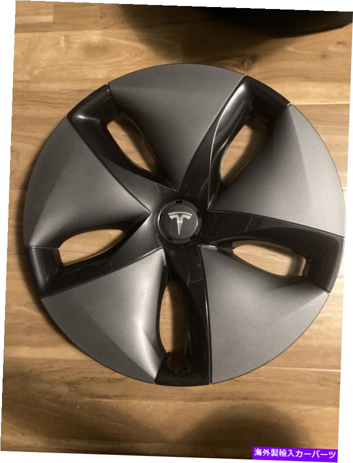 Wheel Covers Set of 4 テスラハブキャップカバーモデル3エアロホイール18インチOEM 2017年から2020年（4個セット） Tesla Hubcap Cover Model 3 Aero Wheel 18 inches OEM 2017-2020 (Set of 4) 【並行輸入品】
