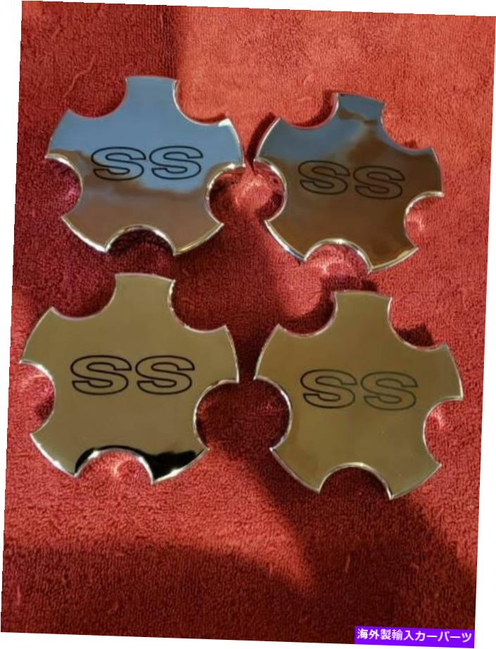 Wheel Covers Set of 4 2000-2002カマロSS 10スポークホイールセンターは/新しいラグナットカバーwの4の新しいセットをキャップ 2000-2002 Camaro SS 10 Spoke Wheel Center Caps NEW Set of 4 w/New Lug Nut Covers 【並行輸入品】