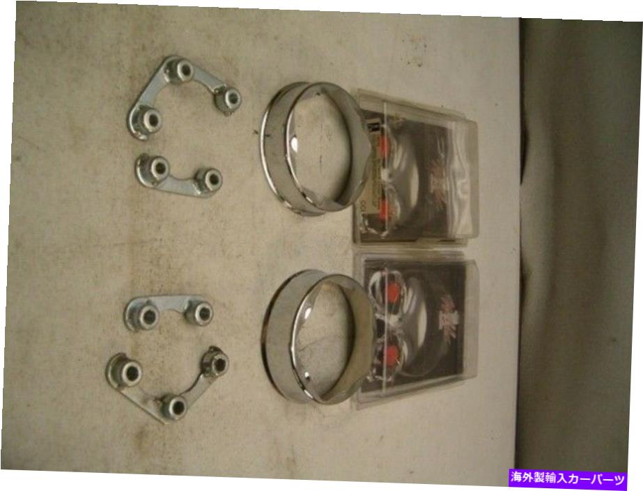 Wheel Covers Set of 4 カスタム用クロームリアハブカバーセットは、スポークホイール - 4 OF LOT LOT OF 4 - Chrome Rear Hub Cover Set for Custom Spoke Wheels 【並行輸入品】