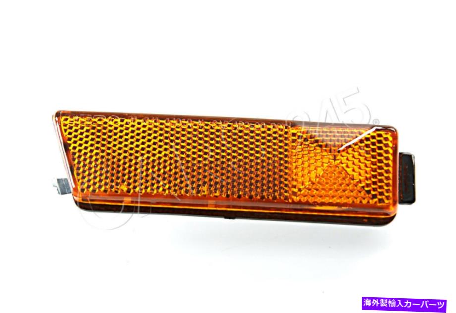 Side Marker VWジェッタカブリオGEN3ゴルフGTI 1993年から1999年バンパーサイドマーカーライトRIGHT VW Cabrio Jetta GEN3 Golf GTI 1993-1999 Bumper Side Marker Light RIGHT 【並行輸入品】