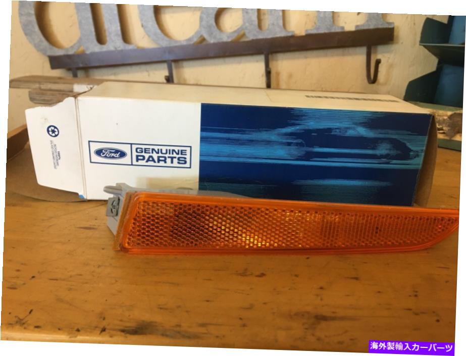 Side Marker 10 11 12フォードフュージョン左フロントドライバサイドマーカーライトの新OEM 10 11 12 Ford Fusion Front Left Driver Side Marker Light New OEM 【並行輸入品】