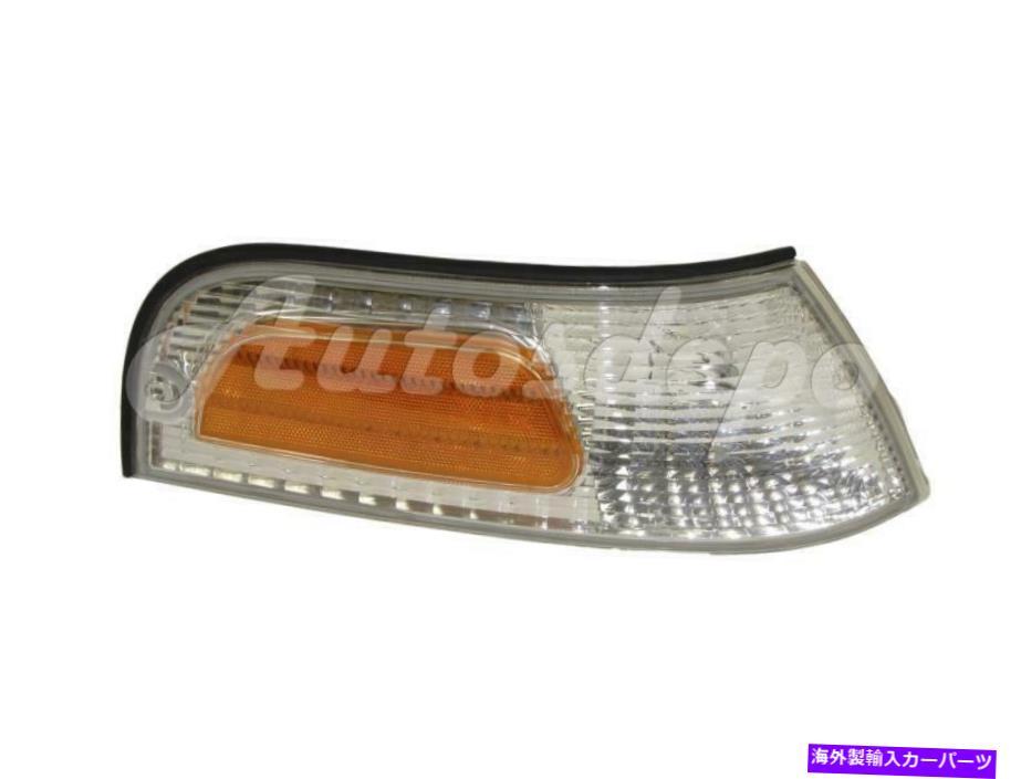 Side Marker はめあい98-11フォードクラウンビクトリア旅客サイドパークサイドマーカーライト Fits 98-11 Ford Crown Victoria Passenger Side Park Side Marker Light 【並行輸入品】