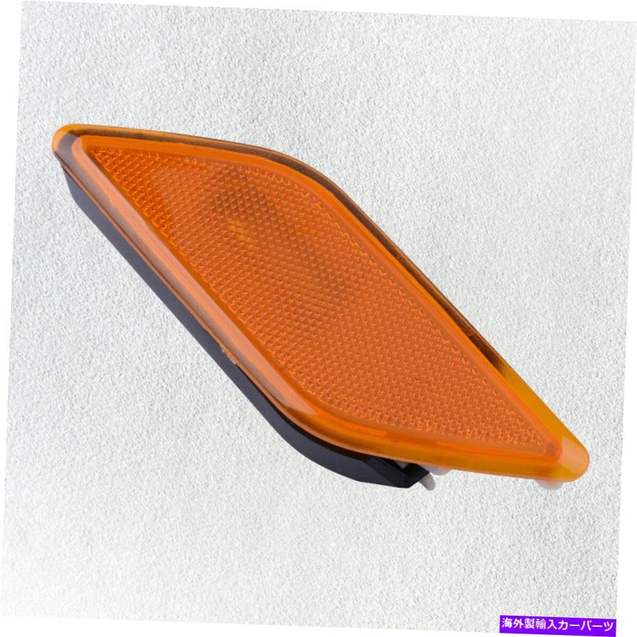 Side Marker 車右サイドバンパーマーカー光用のメルセデスベンツW212 E350 E550 2010年から2013年 Car Right Side Bumper Marker Light For Mercedes Benz W212 E350 E550 2010-2013 【並行輸入品】
