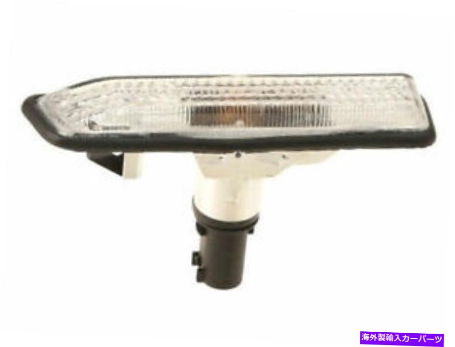 Side Marker 00-06 BMW X5 3.0I 4.4i VB85J3ホワイトのために右サイドマーカーアセンブリ Right Side Marker Assembly For 00-06 BMW X5 3.0i 4.4i VB85J3 White 【並行輸入品】 24,552円