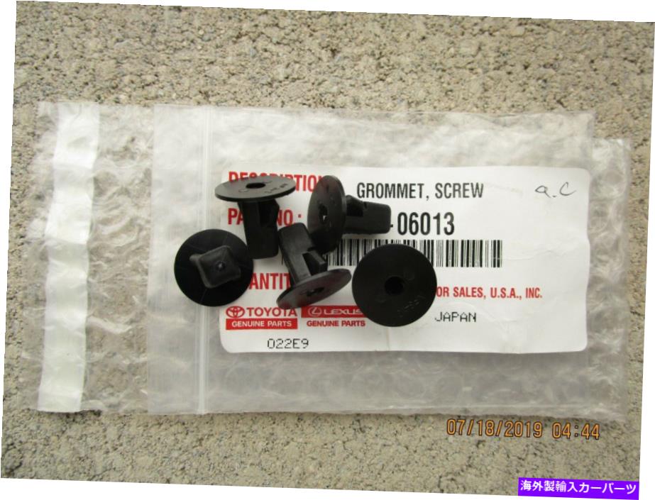 Fender Liner Splash 07から20トヨタ・タンドラFENDER SPLASH SHIELD LINERスクリューグロメットクリップQTY \u003d 5 NEW 07 - 20 TOYOTA TUNDRA FENDER SPLASH SHIELD LINER SCREW GROMMET CLIP QTY \u003d 5 NEW 【並行輸入品】