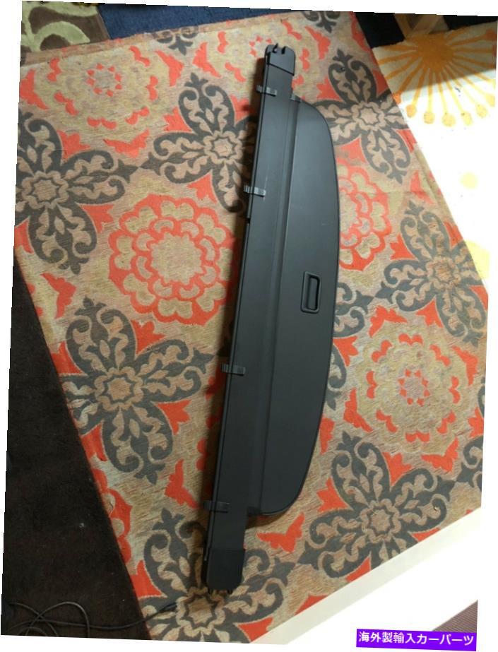 Cover Rear Trunk 使用されるアウディQ7 7月15日リアトランクコンパートメントトノーカーゴカバーブラックネヴァー Audi Q7 07-15 Rear Trunk Compartment Tonneau Cargo Cover Black Never Used 【並行輸入品】