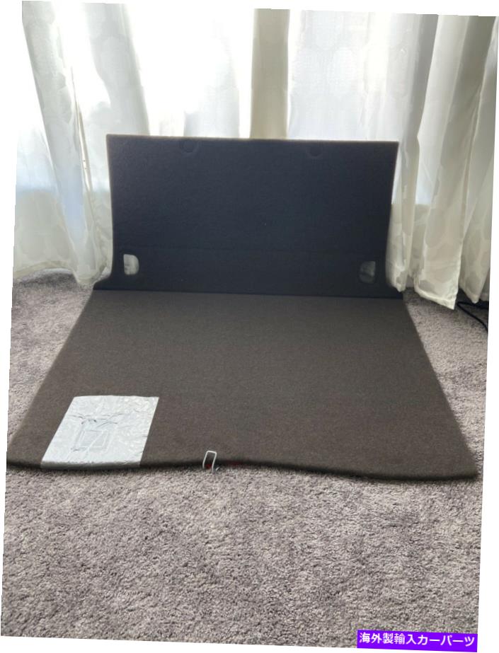Cover Rear Trunk 2014 - 2017 MASERATI REAR TRUNK FLOOR PANELスペアタイヤカバー6700248220 2014 - 2017 MASERATI REAR TRUNK FLOOR PANEL SPARE TIRE COVER 6700248220 【並行輸入品】