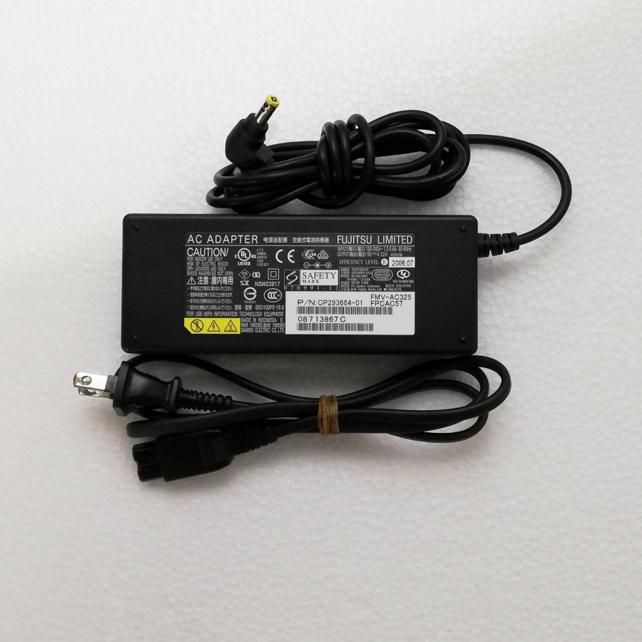 純正品 NEC 製 ADAPTER AC コネクタ外径約5.5mm 内径約2.5mm 19V~4.74A ADP87