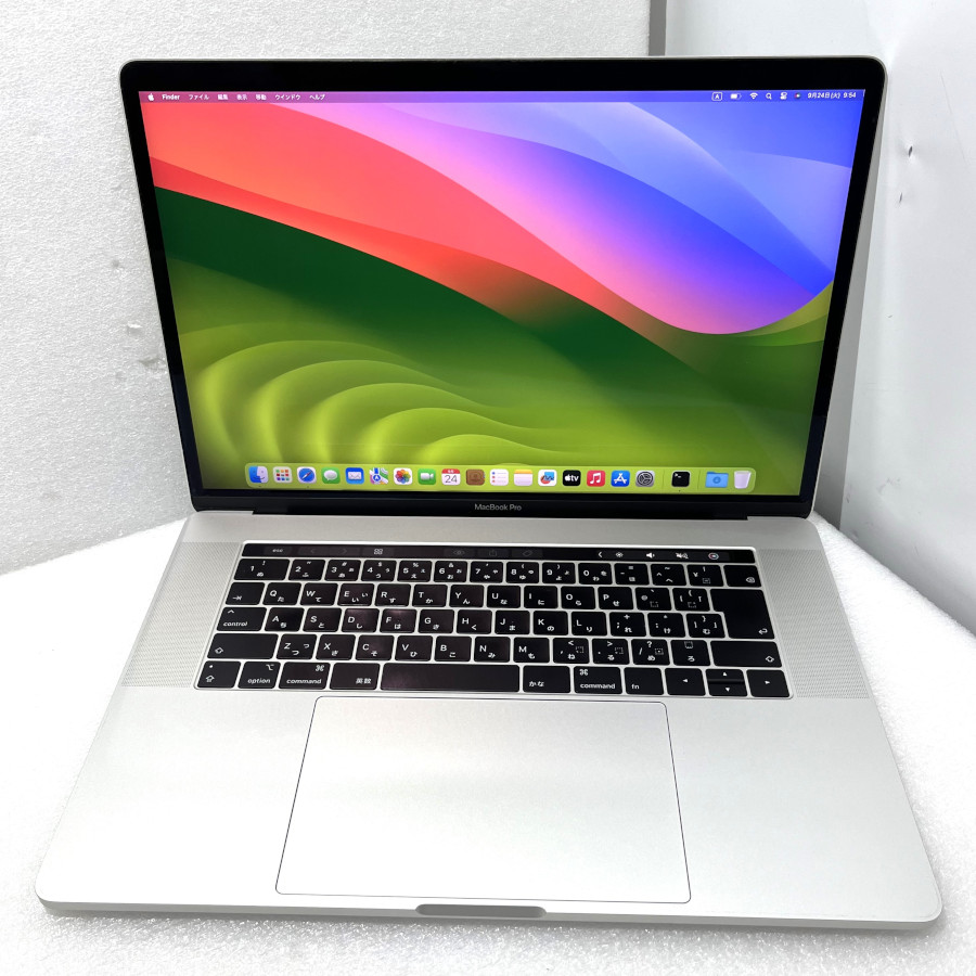 【中古】apple シルバーMacBook Pro 15-inch 2018 A1990 Core i9-8950HK 2.90GHz 32GB SSD512GB爆速 15.4インチ Radeon Pro 560X 4GB搭載 2880×1800 Touch Bar【レビュー記入で保証期間を3ヶ月に延長します。必ず商品到着後1ヶ月保証の期間中にレビューをお願いします】|星輝商事 店