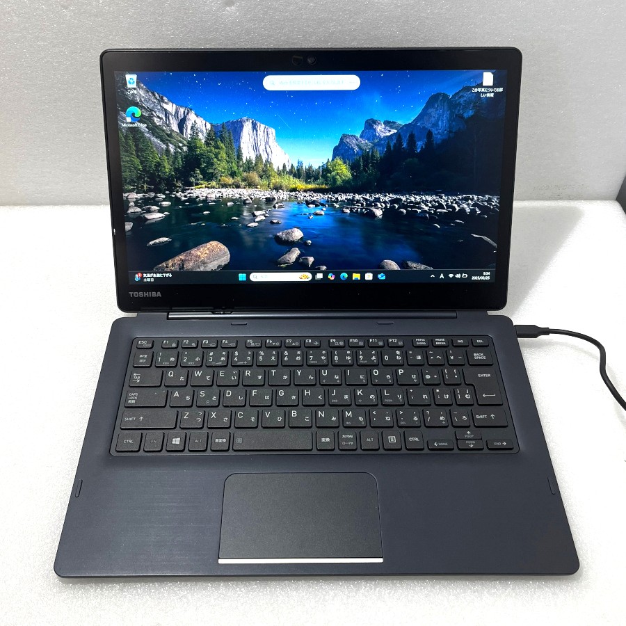 【中古】 東芝 dynabook D83/J タッチパネル付き 13.3型 FHD Core i5-8250U 8GB SSD128GB Win11 カメラ USB-C HDMI VGA【レビュー記入で保証期間を３ヶ月に延長します。必ず商品到着後1ヶ月保証の期間中にレビューをお願いします】