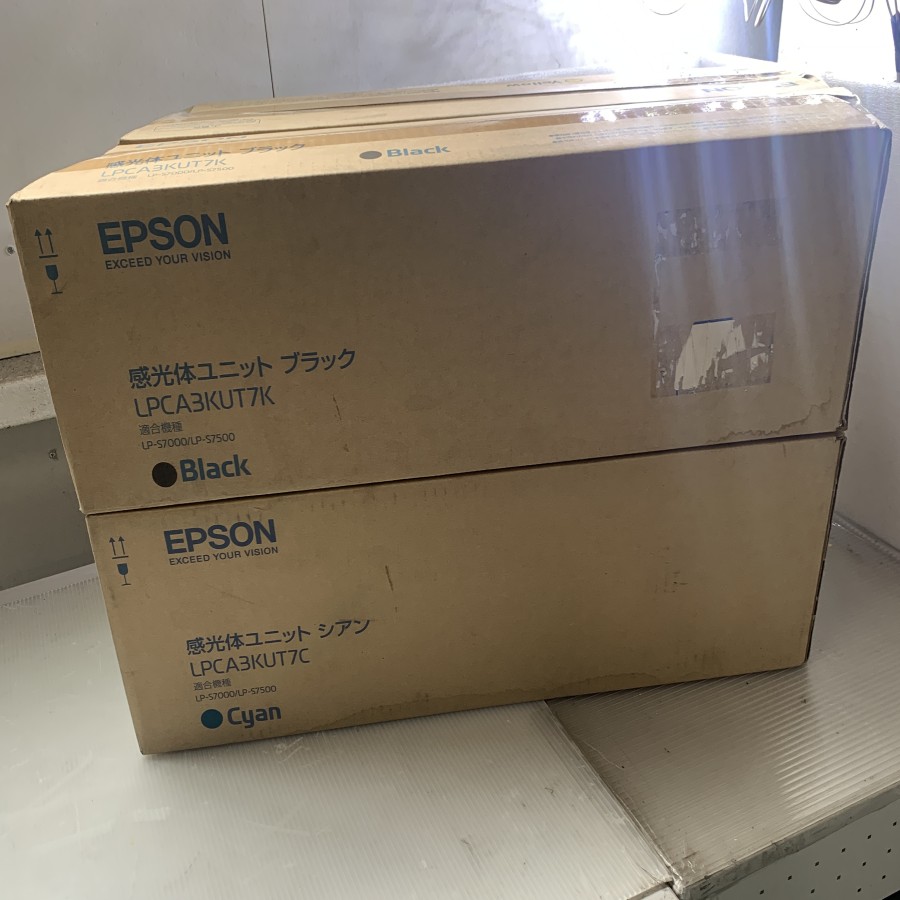 【開封未当て嵌める品】EPSON 素っ破抜き体単一のもの LPCA3KUT7M/LPCA3KUT7Y/LPCA3KUT7C/LPCA3KUT7K マゼンタ/黄色/シアン/黒いこと 4色仕掛ける