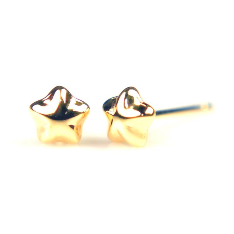 18金ピアス スターピアス 4mm イエローゴールド 小ぶり 1ペア両耳販売 星 日本製 シンプル プレゼント ギフト ニッケルフリー yokomountain