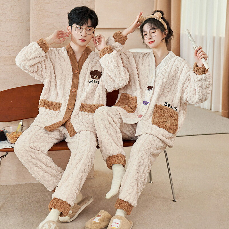 ペアパジャマ もこもこ 冬 男女2着 セット Vネック クマ 可愛い かわいい 大きいサイズ セットアップ ゆったり カップル パジャマ 長袖トップス ルームウェア フランネル おしゃれ ペア 長袖 前開き レディース 夫婦 メンズ 上下セット 秋 結婚祝い プレゼント お祝い