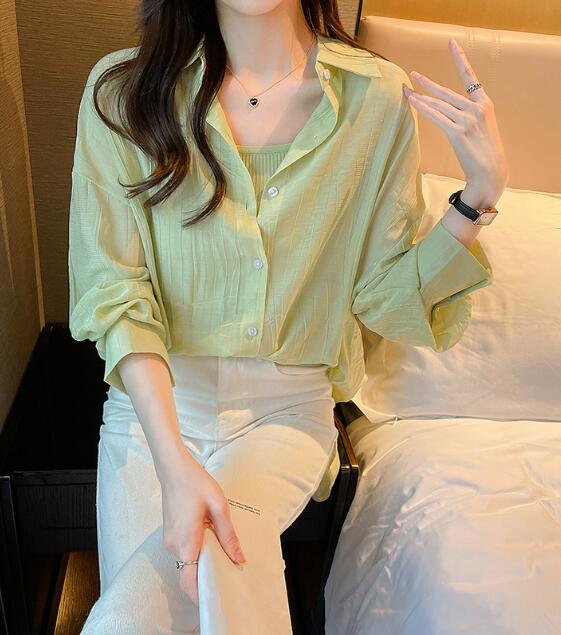 一般受けの長袖プルオーバーレディース日焼打ちきりファッションサンシェード服紫外線押しとどめる通人となり上衣夏軽さ長袖シフォン速乾冷やりとした日焼押しとどめる韓国版