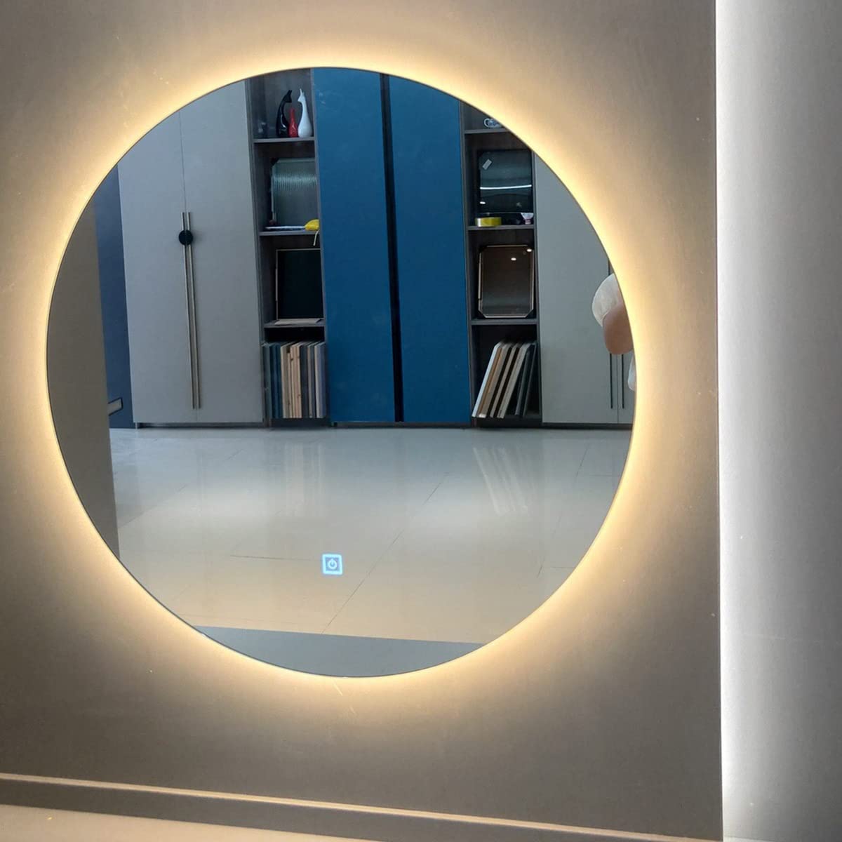 LEDともし火付き添い人2階建てバス御部屋銀鏡、大きな丸い・円い枠組み受け答えかざり付ける鏡、LED照明装置付き添い人飾りものかざり付ける鏡