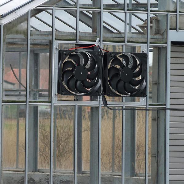 チプ犬掘っ建て小屋の大屋根を落とす利益の耐候性ソーラーパネルファンキット10W
