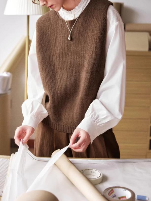 ニット ベスト 羊毛 レトロ 丸首 レイヤード 秋冬 暖か 柔らか スタイル ボヘミアン 風合い ユニセックス