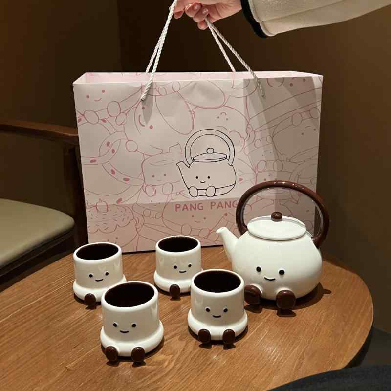 瀬戸もの 優勝杯 茶具 書き割り 愛くるしい 文字記号  身寄り用 陶芸 マグカップ ティーポット 日常使い走り 差し上げ物ボックス席なし 軽さ 耐久性 愛くるしい 毛の荒物画題
