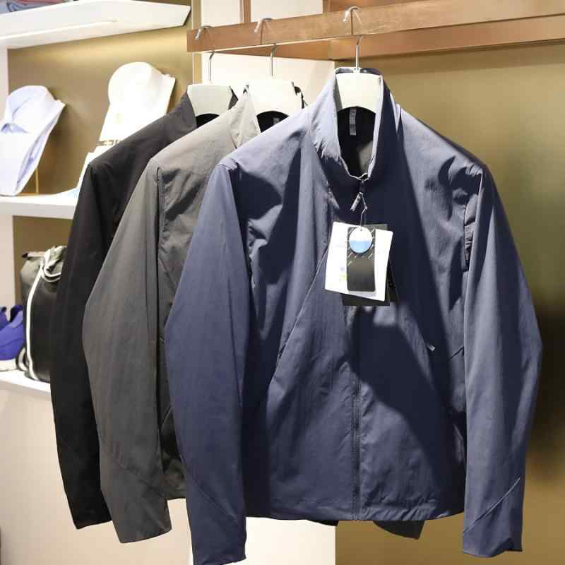 メンズ ジャケット 春 軽量 アウトドア ビジネス 通勤用 立体裁断 都市スタイル 機能性 伸縮性 吸湿速乾