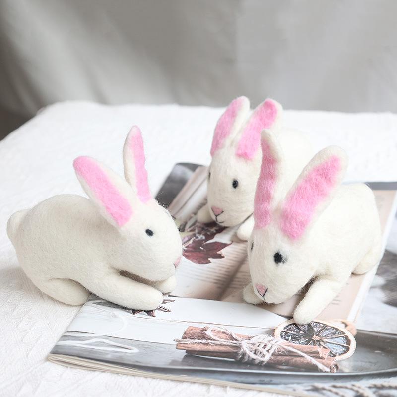 ぬいぐるみ かわいいうさぎ 羊毛フェルト 動物フィギュア デスク飾り インテリア小物 写真撮影小道具 ディスプレイ雑貨 手作りクラフト 癒しアイテム 卓上オーナメント