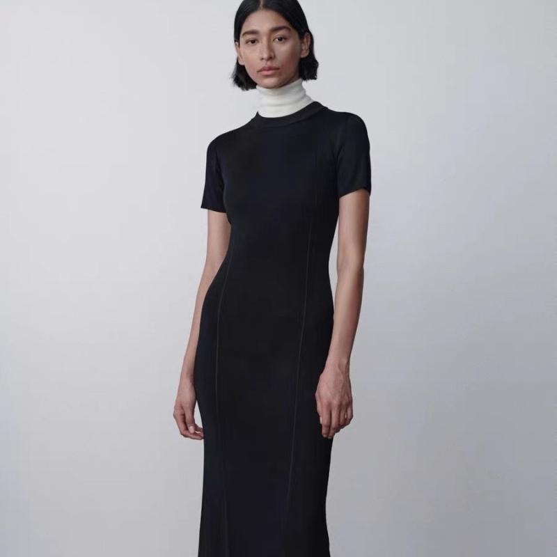 ワンピース レディース 春夏 短袖 スリムフィット ミニマリスト デザイン 丸首 ロングドレス シンプル スタイル 日常使い 軽やか シルエット