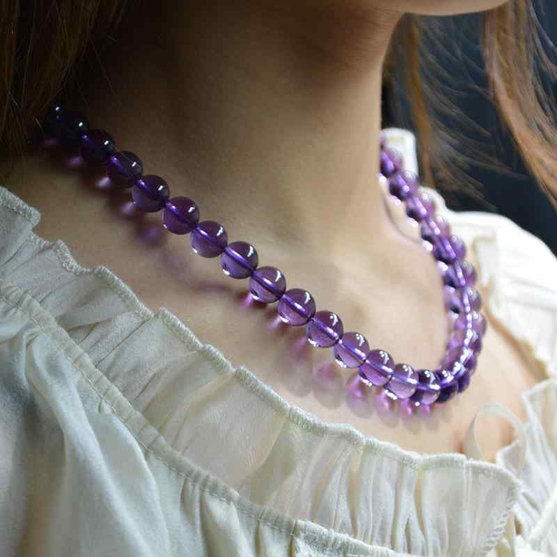 レディース 天然石 紫水晶 ネックレス 鎖骨チェーン アメジスト ショート アクセサリー 女性用 パープル カラー 高級感 ジュエリー シンプル デザイン