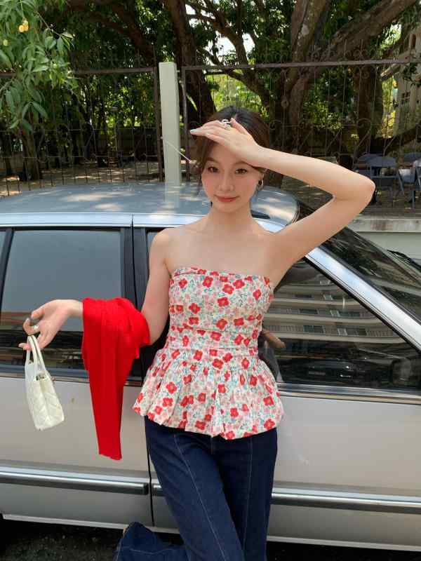 夏 レディース セクシー 無袖 フラワープリント オフショルダートップス 甘辛スタイル かわいい 軽量 素材 伸縮性