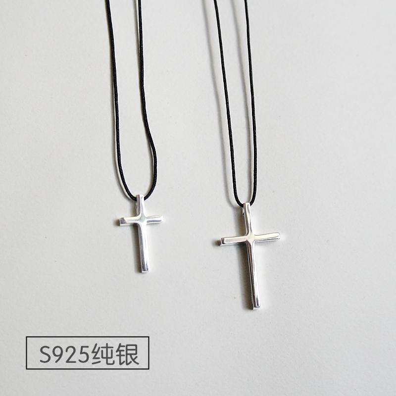 ネックレス　十字架　クロス クラシック S925 スター リング シルバー スムース クロス ペンダント ブラック ロープ ネックレス 男女兼用 カップル 鎖骨 チェーン ロング