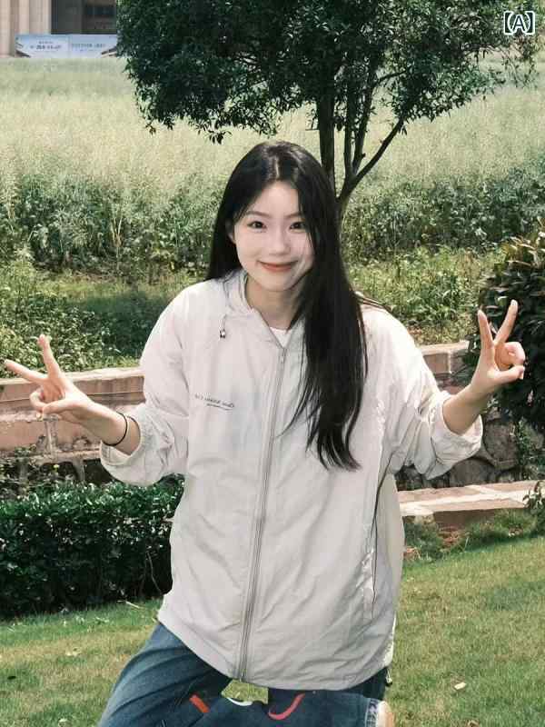 パーカー 薄手 カジュアル 夏の 女性用 薄手 日焼け防止 服 韓国 ゆったり 軽く 通気性 紫外線 対策 アウトドア スポーツ用 ジャケット