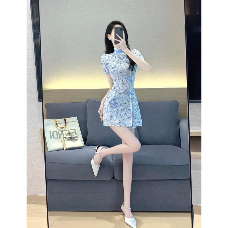 御召しもの 瀬戸もの レディース 中国 瀬戸もの 御召しものは 若見せかけ お嬢さん ハイエンドを  しました 2024夏の レトロ 御召しものの 背広 背広