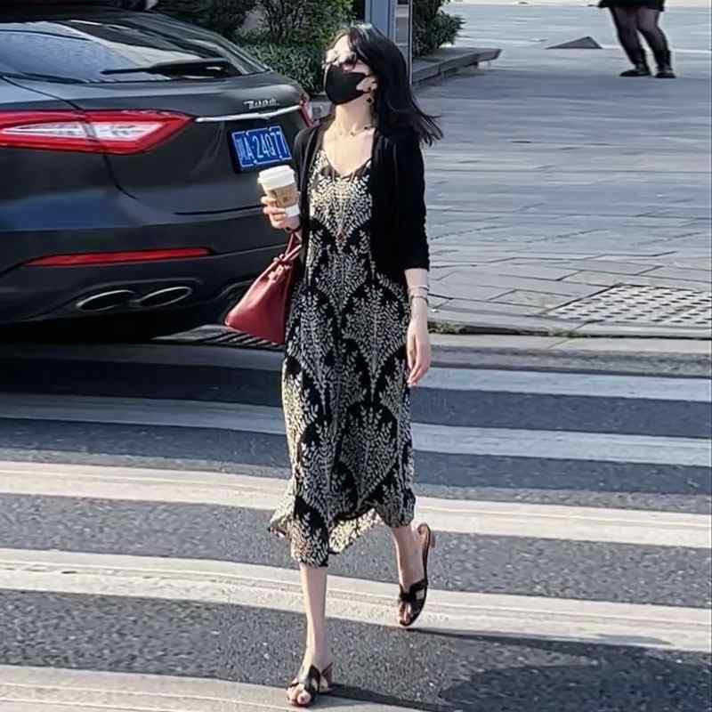 レディース　ツーピース　シルク 高級 桑 絹 ドレス 女性用 2024 春夏 ゆったり ドレープ サスペンダー シルクドレス ツーピース スーツ