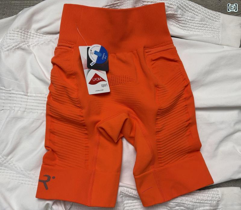 フィットネス　パンツ　タイト ランニング 神は 股間を 着用 しません プロの マラソン メンズ レディース スポーツ レース 通気性 速乾 タイト 5点 圧縮 ショーツ